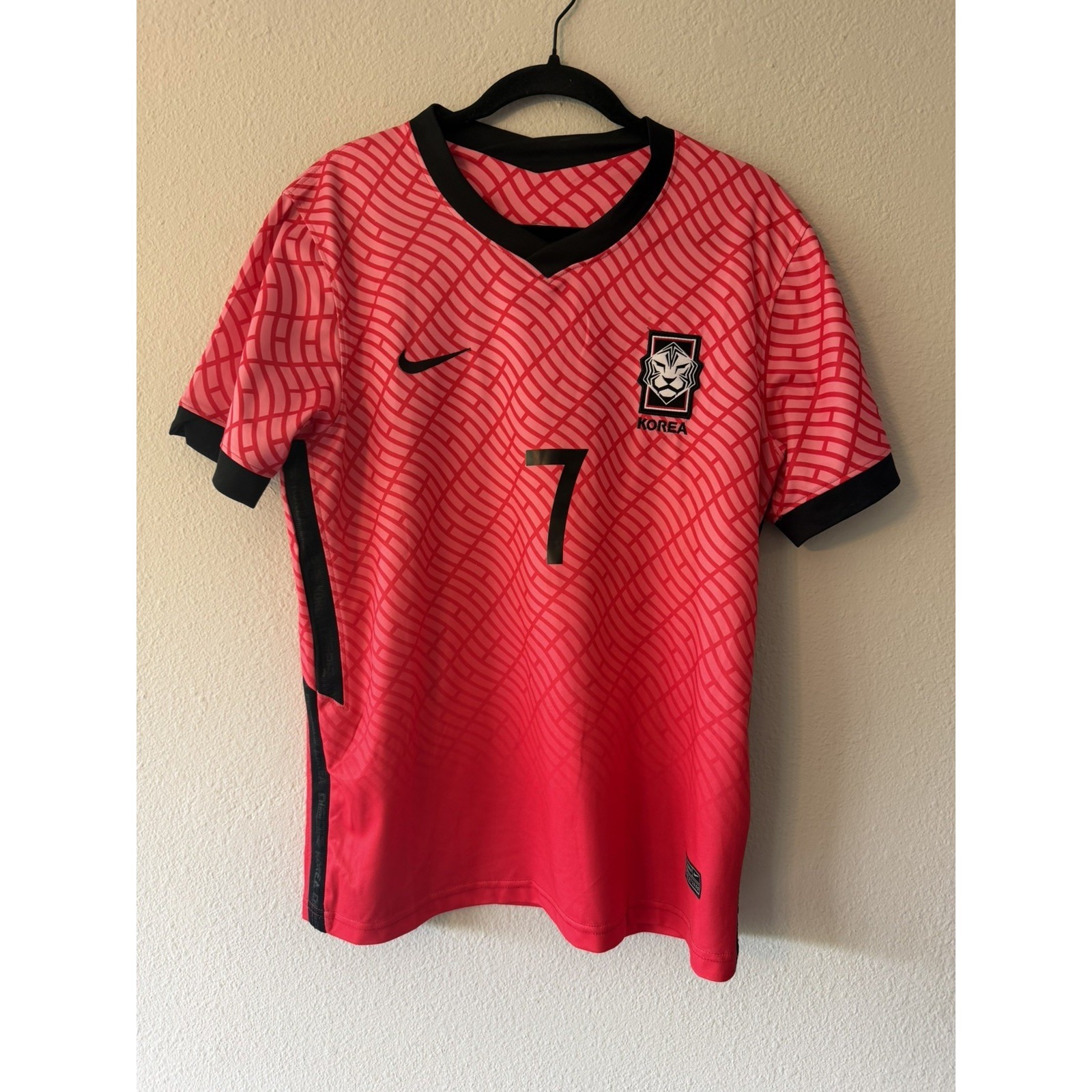 Nike Men's Hmson South Korea Home Soccer Jersey, Cq9168-653, Pink, Size Large